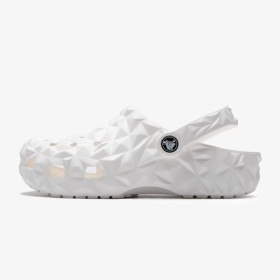 [CROCS] 크록스 공용 클래식 지오메트릭 클로그 화이트 209563-100